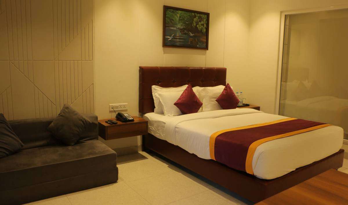 Reserve albergues juveniles y hoteles ahora en Raipur